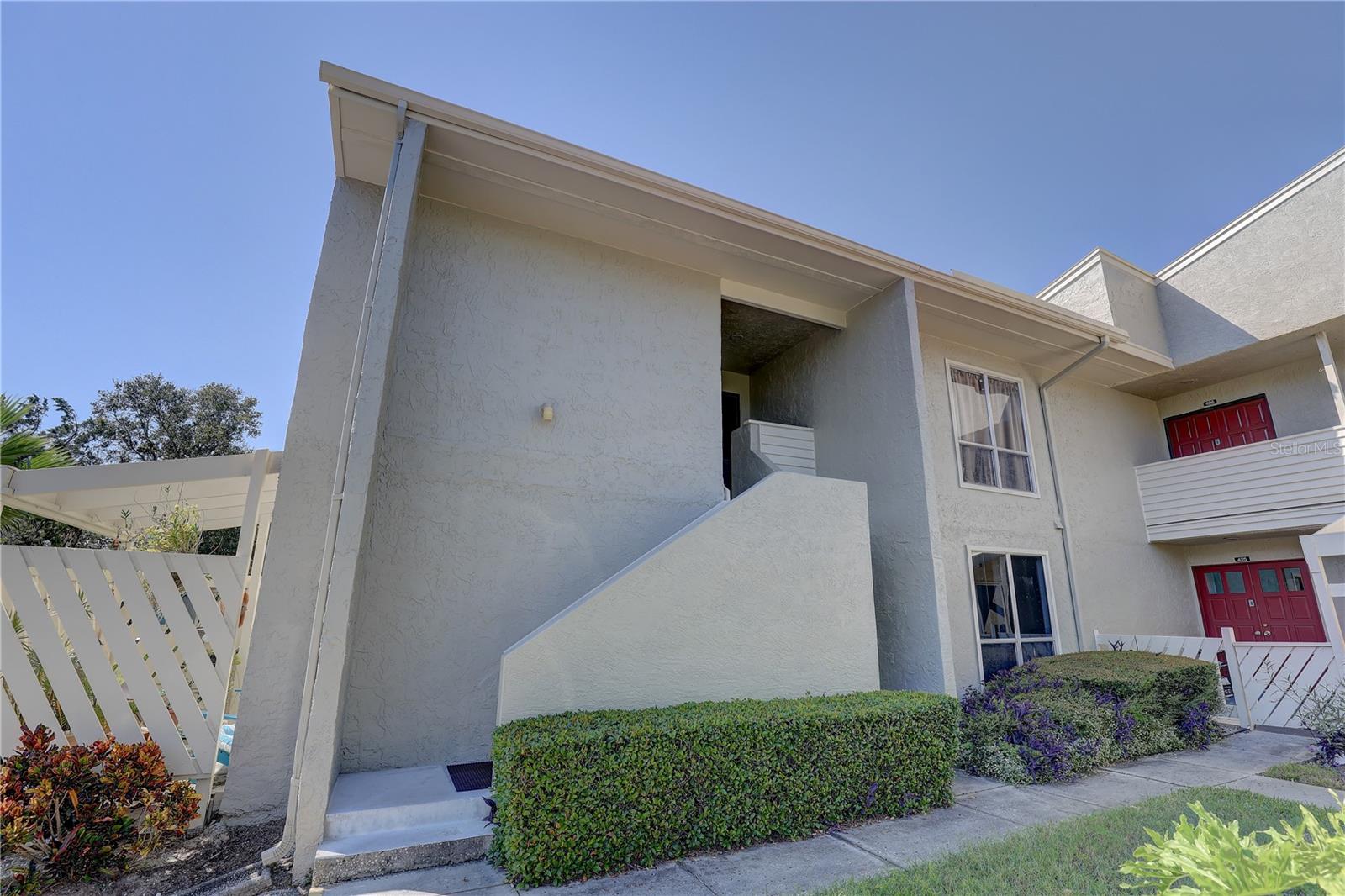 Image 35 of 40 For 428 Windrush Bay Drive