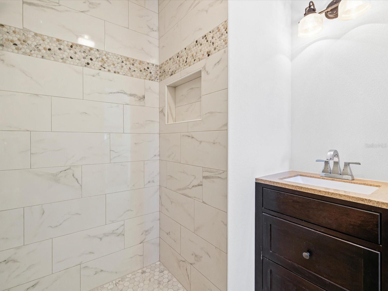 Image 35 of 65 For 2107 Cherry Street