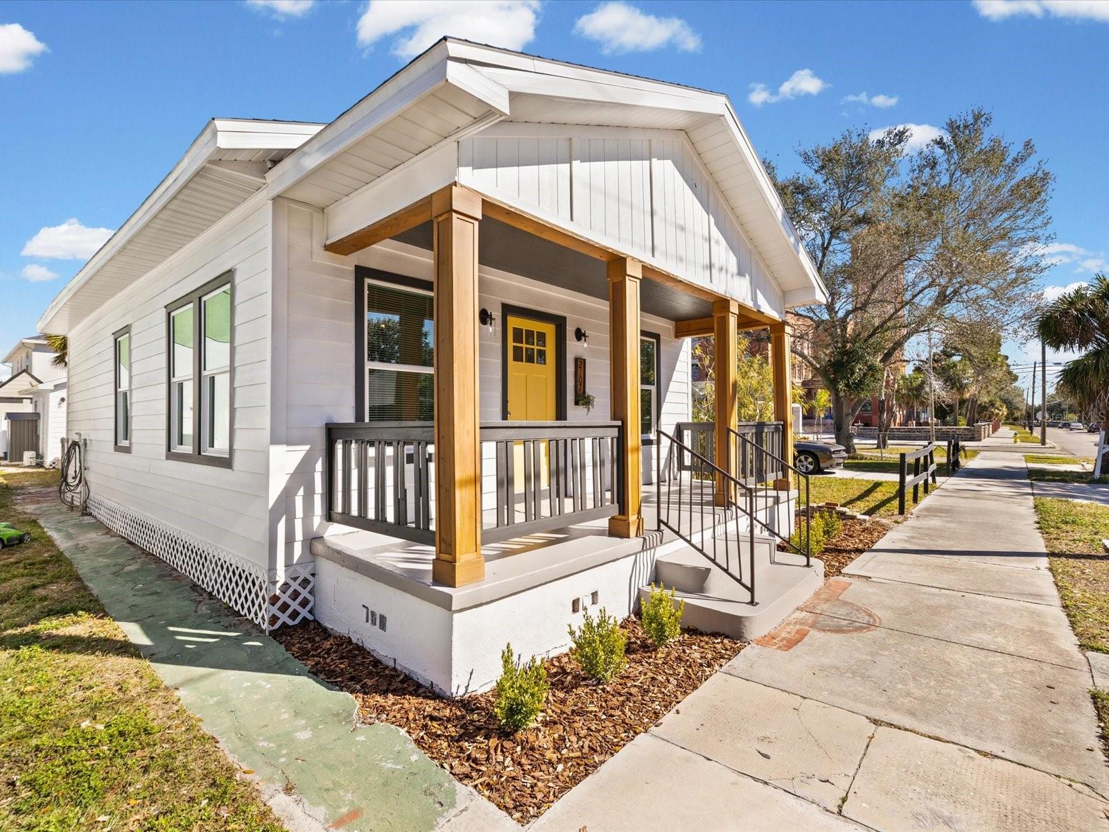 Image 40 of 65 For 2107 Cherry Street