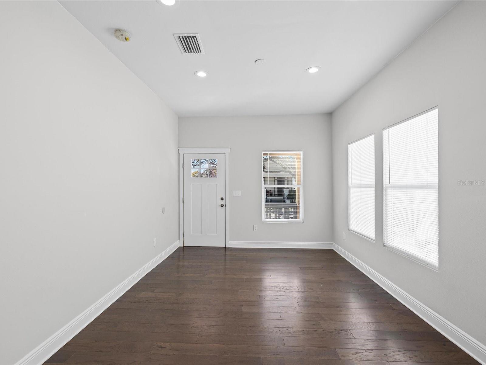 Image 8 of 65 For 2107 Cherry Street