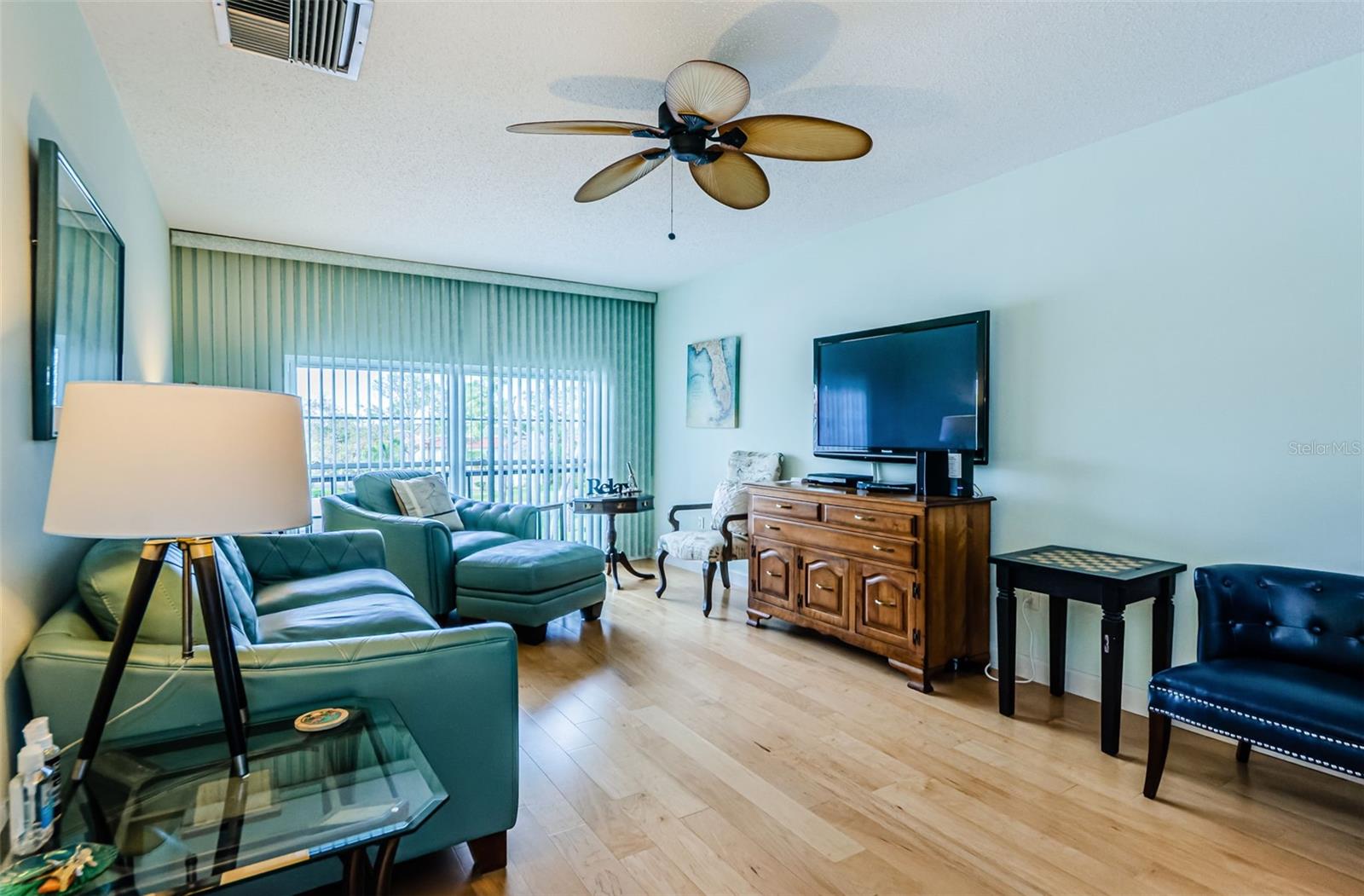 Image 4 of 36 For 2700 Bayshore Boulevard 3310