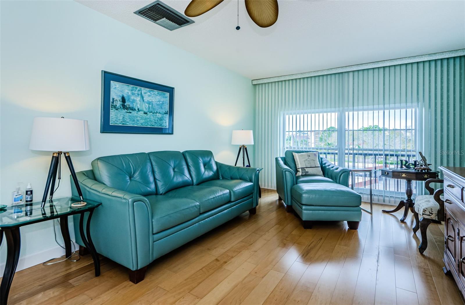 Image 5 of 36 For 2700 Bayshore Boulevard 3310