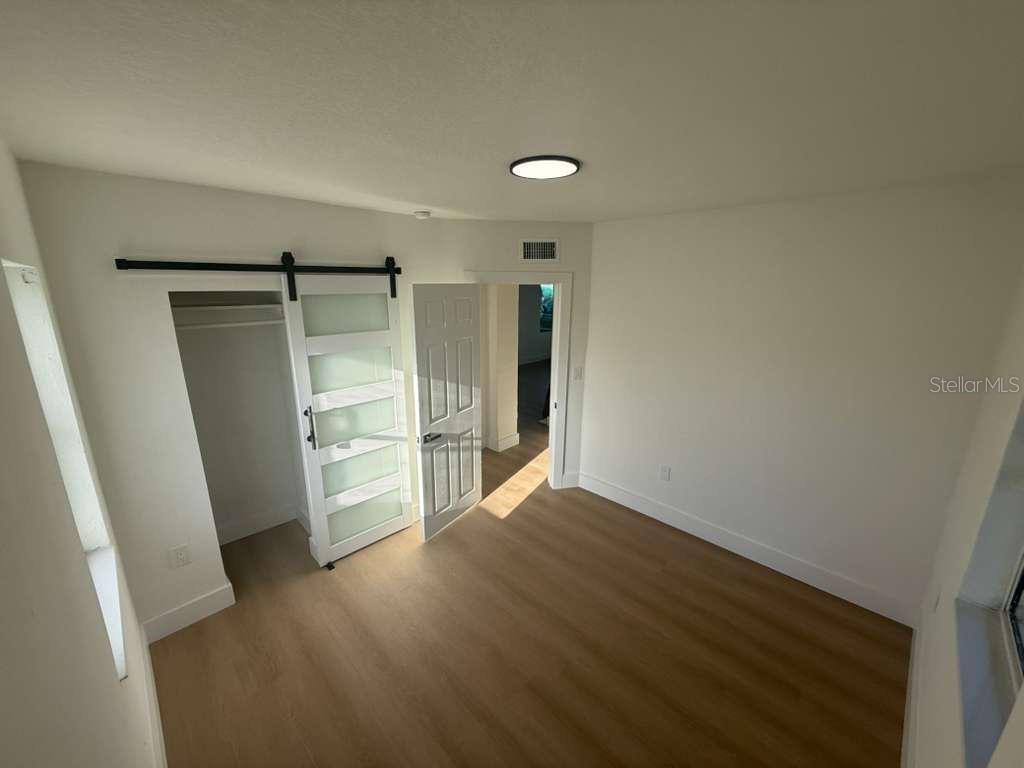 Image 6 of 10 For 18015 2nd Street E