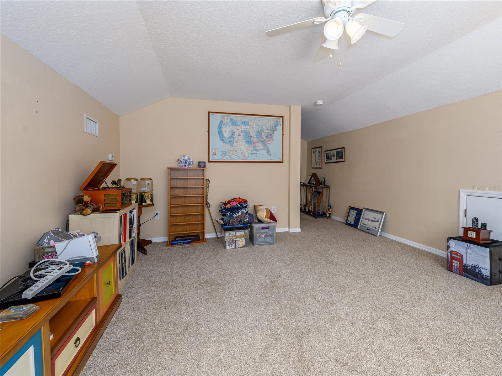 Image 15 of 68 For 18050 Arbor Crest Drive