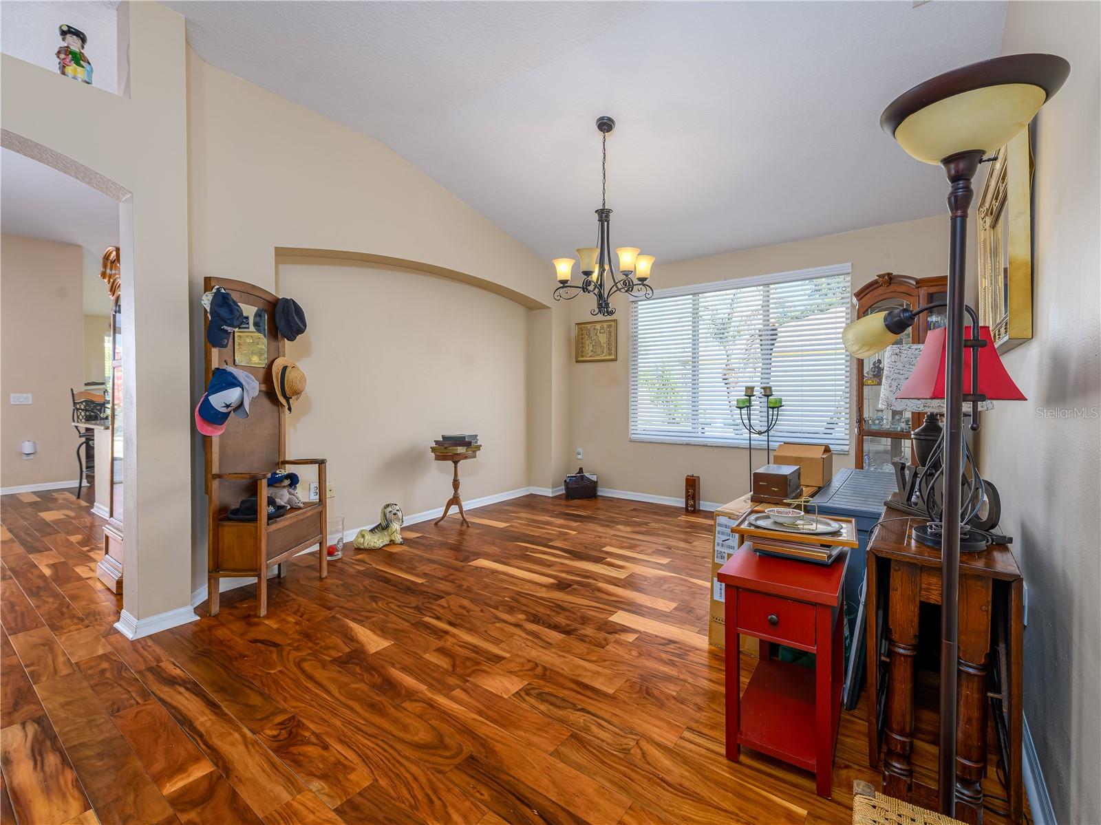 Image 16 of 68 For 18050 Arbor Crest Drive