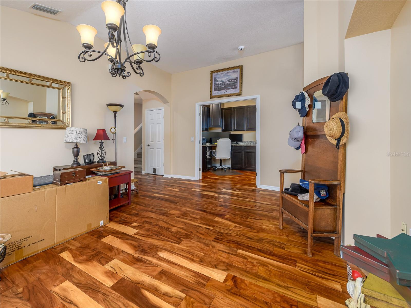 Image 17 of 68 For 18050 Arbor Crest Drive