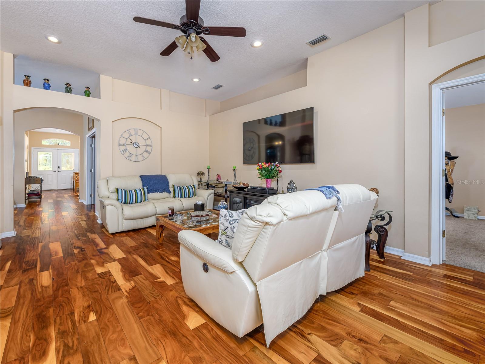 Image 22 of 68 For 18050 Arbor Crest Drive