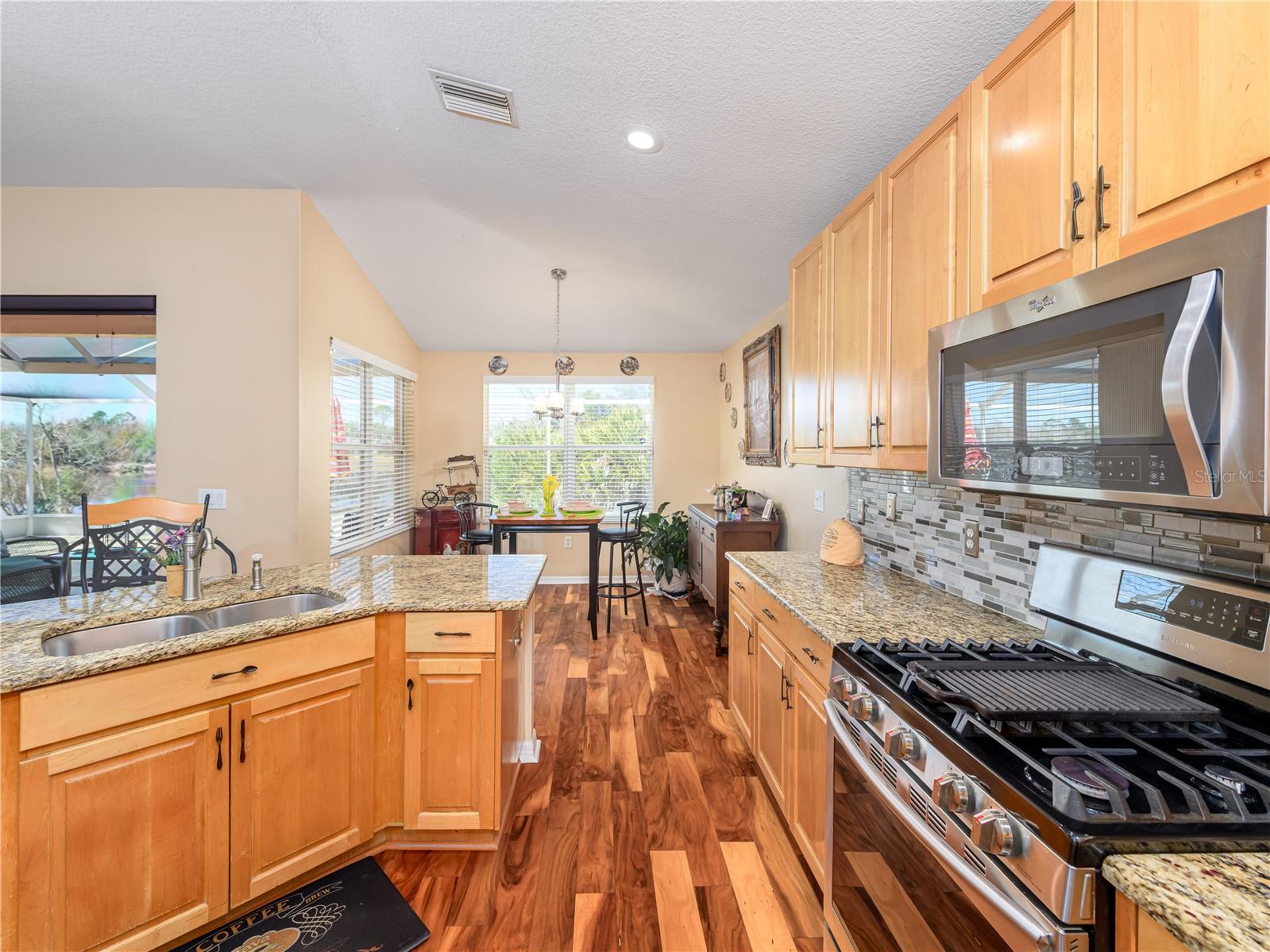 Image 27 of 68 For 18050 Arbor Crest Drive