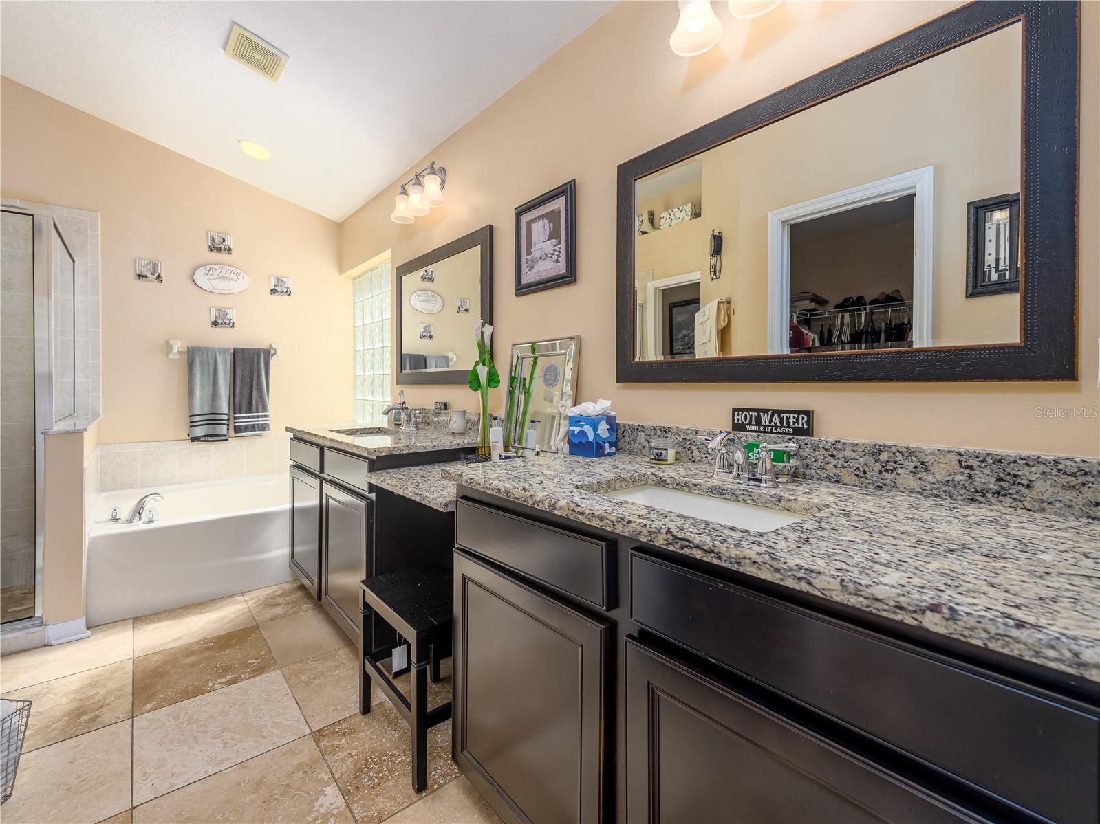 Image 34 of 68 For 18050 Arbor Crest Drive