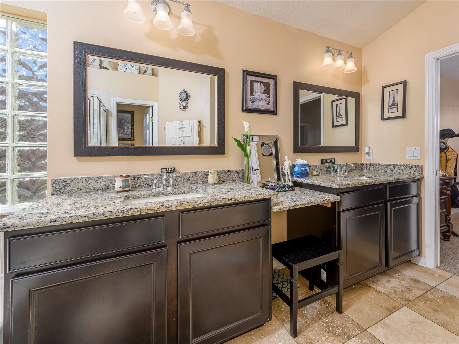 Image 35 of 68 For 18050 Arbor Crest Drive