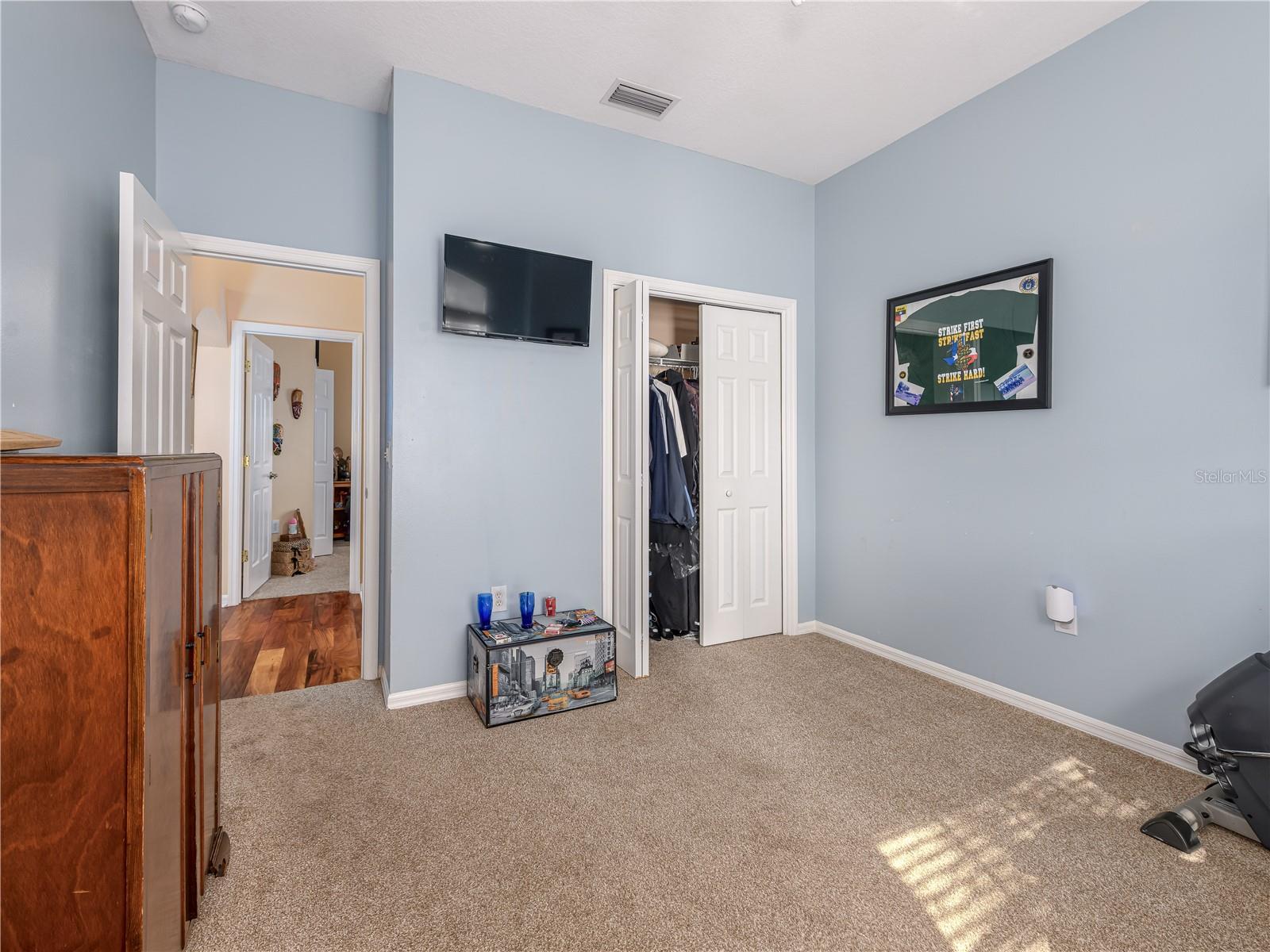 Image 9 of 68 For 18050 Arbor Crest Drive