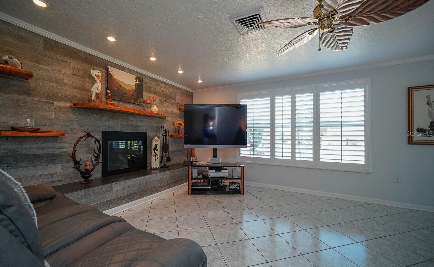 Image 13 of 72 For 12200 Silk Oak Lane