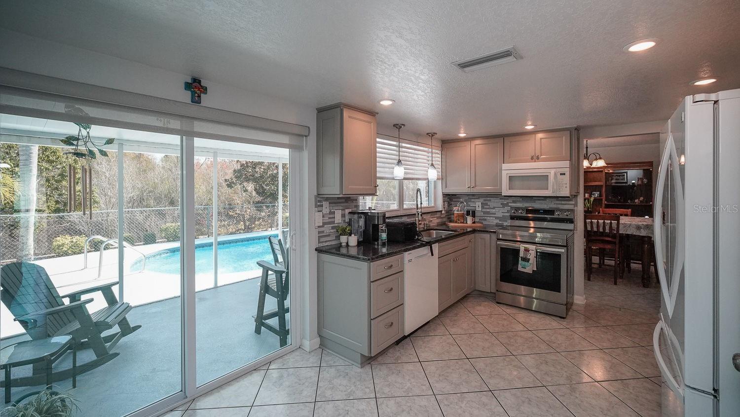 Image 30 of 72 For 12200 Silk Oak Lane