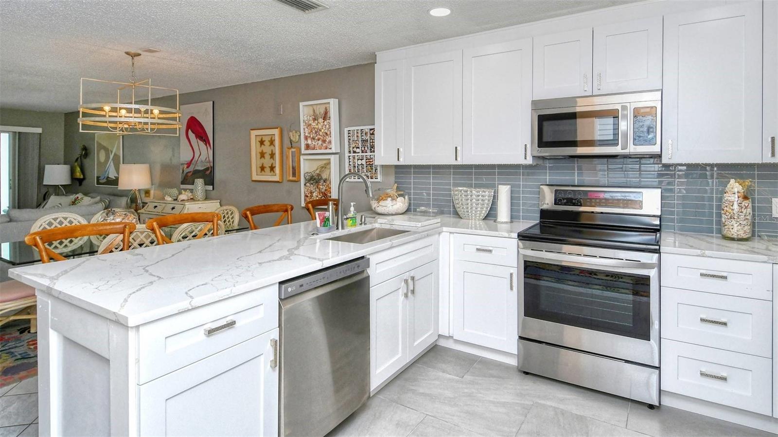 Image 2 of 15 For 1255 Peppertree Drive 101