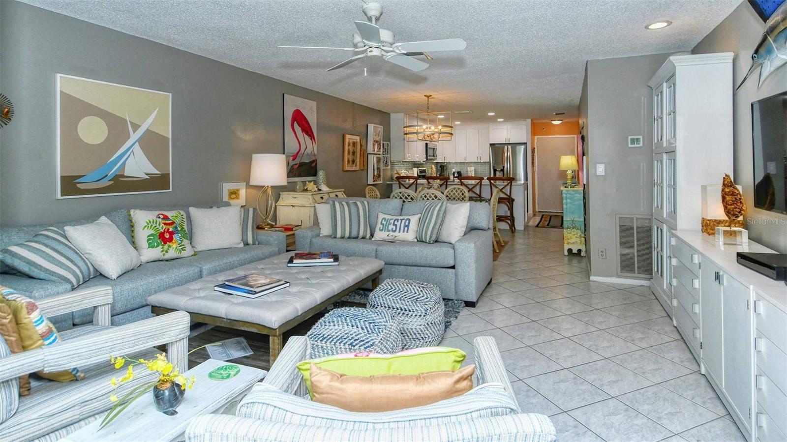 Image 4 of 15 For 1255 Peppertree Drive 101