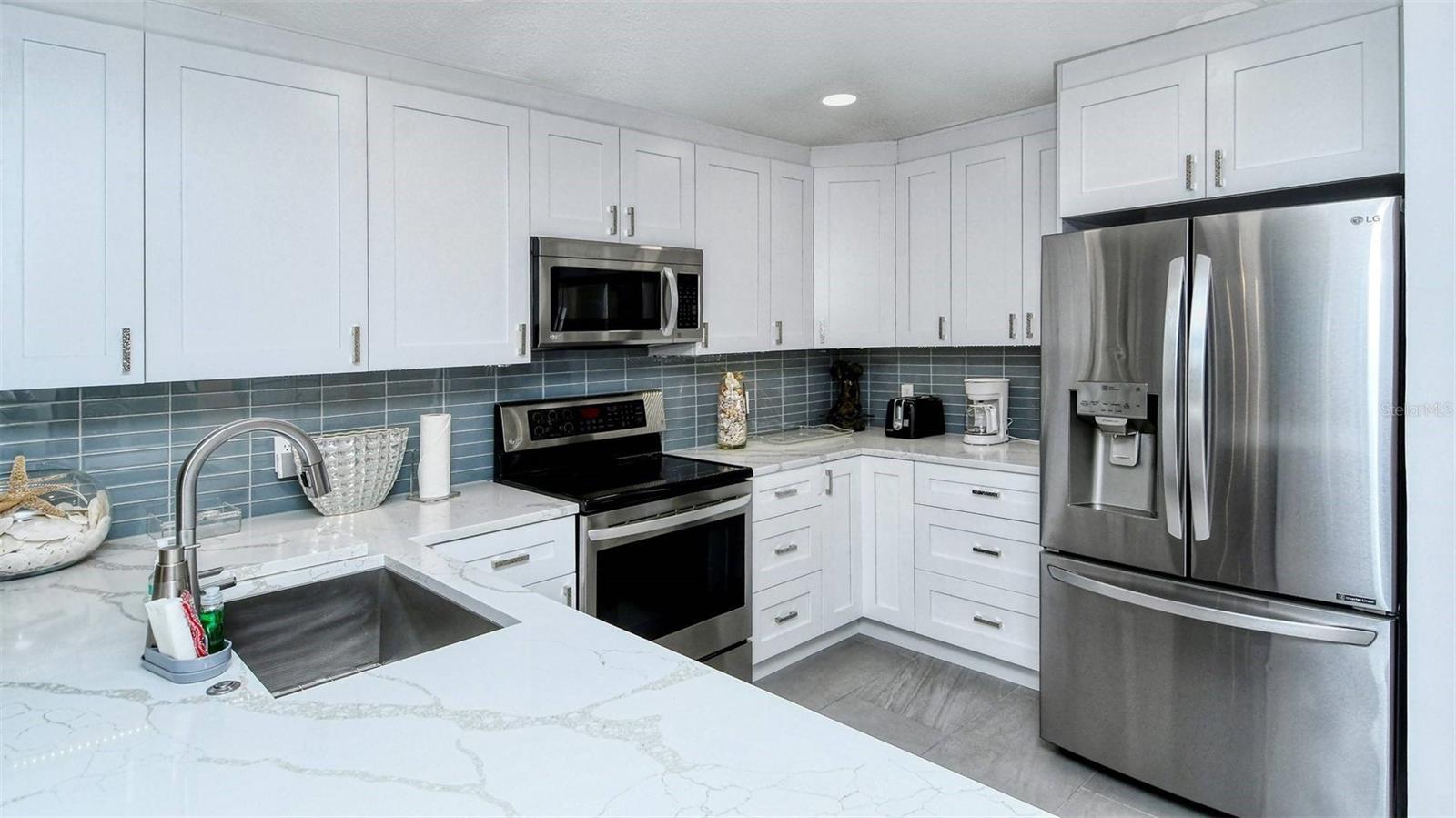 Image 8 of 15 For 1255 Peppertree Drive 101