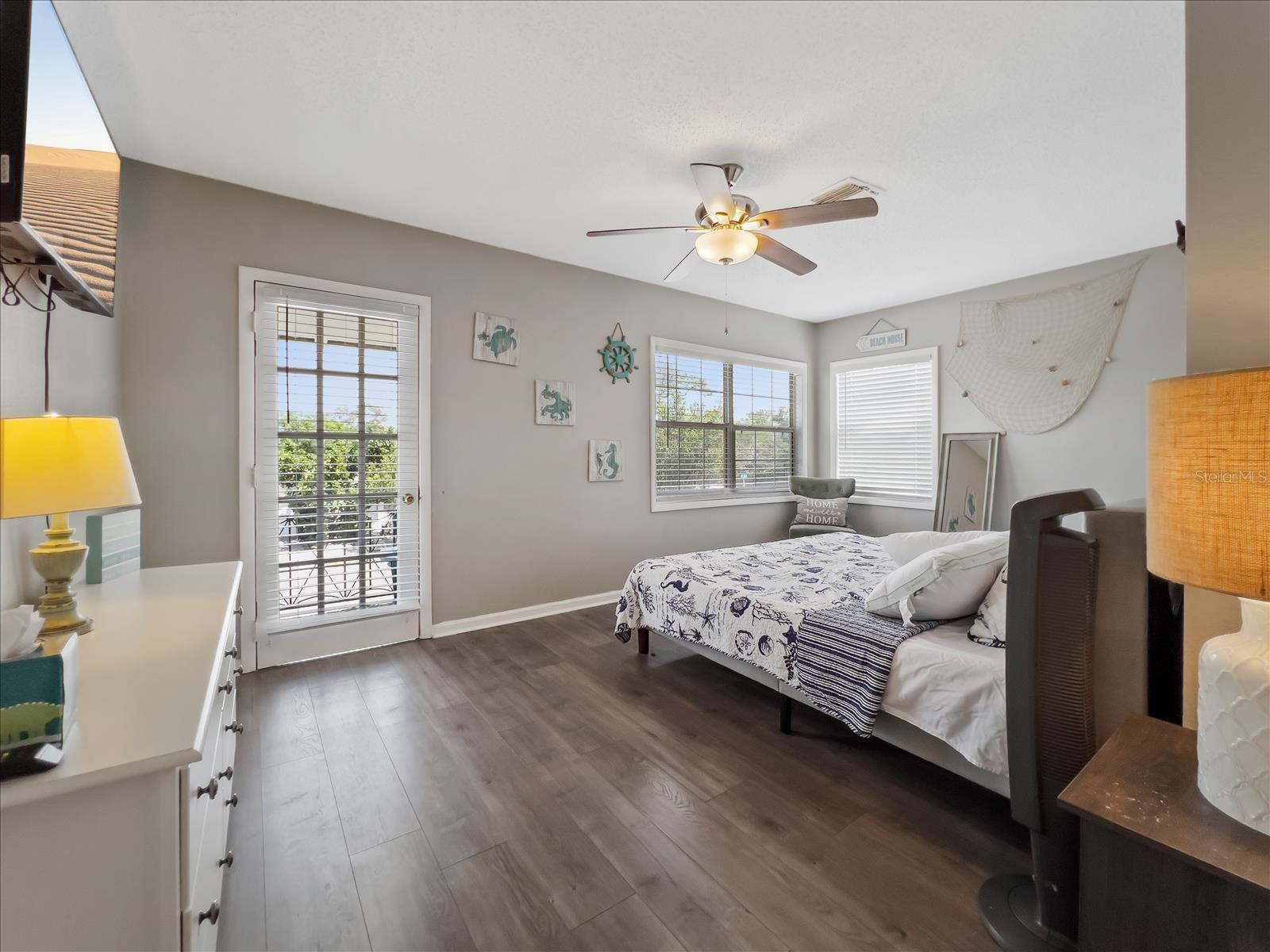 Image 13 of 35 For 3801 1st Avenue S