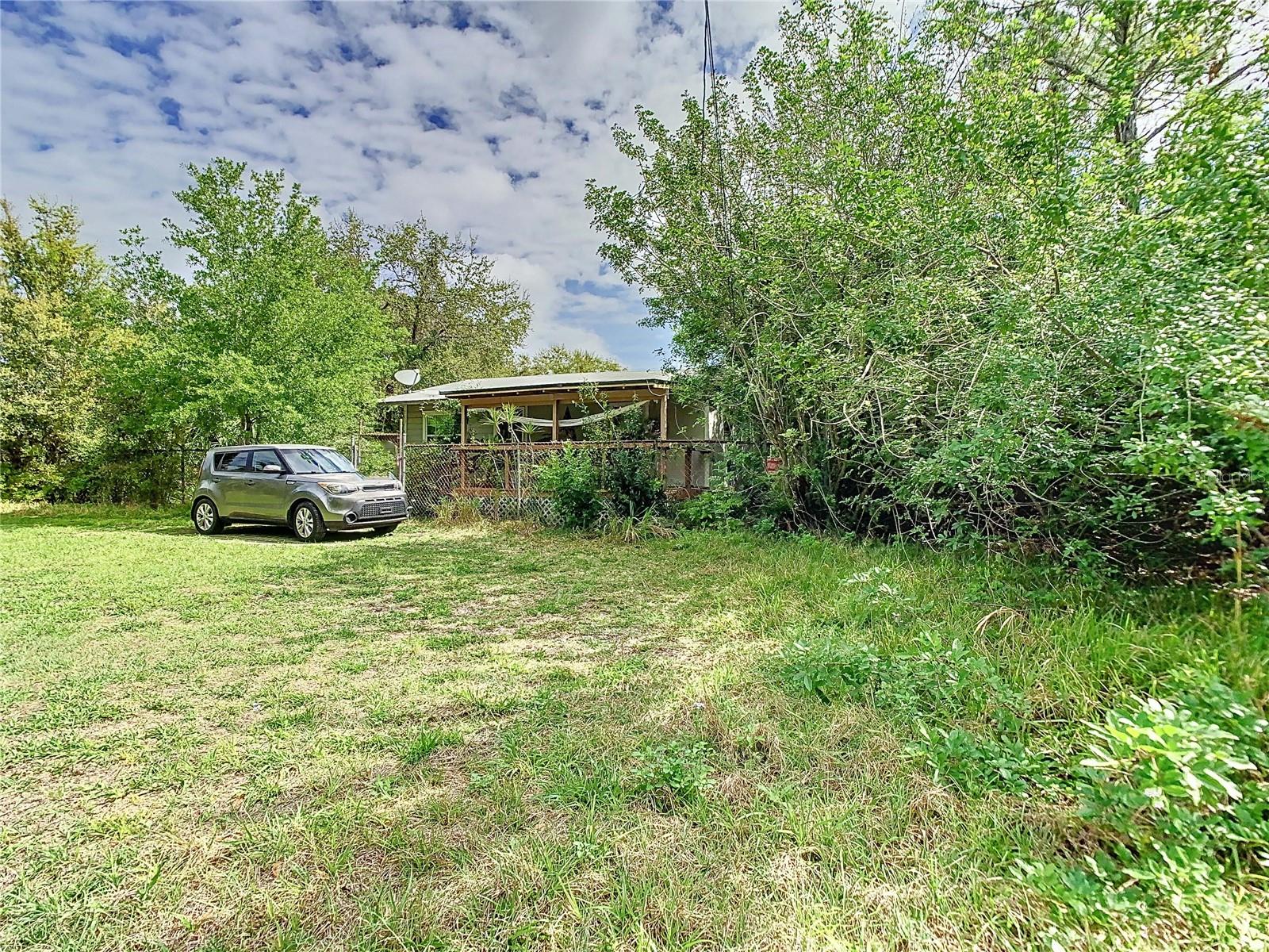 Image 4 of 13 For 1518 27th Street Se