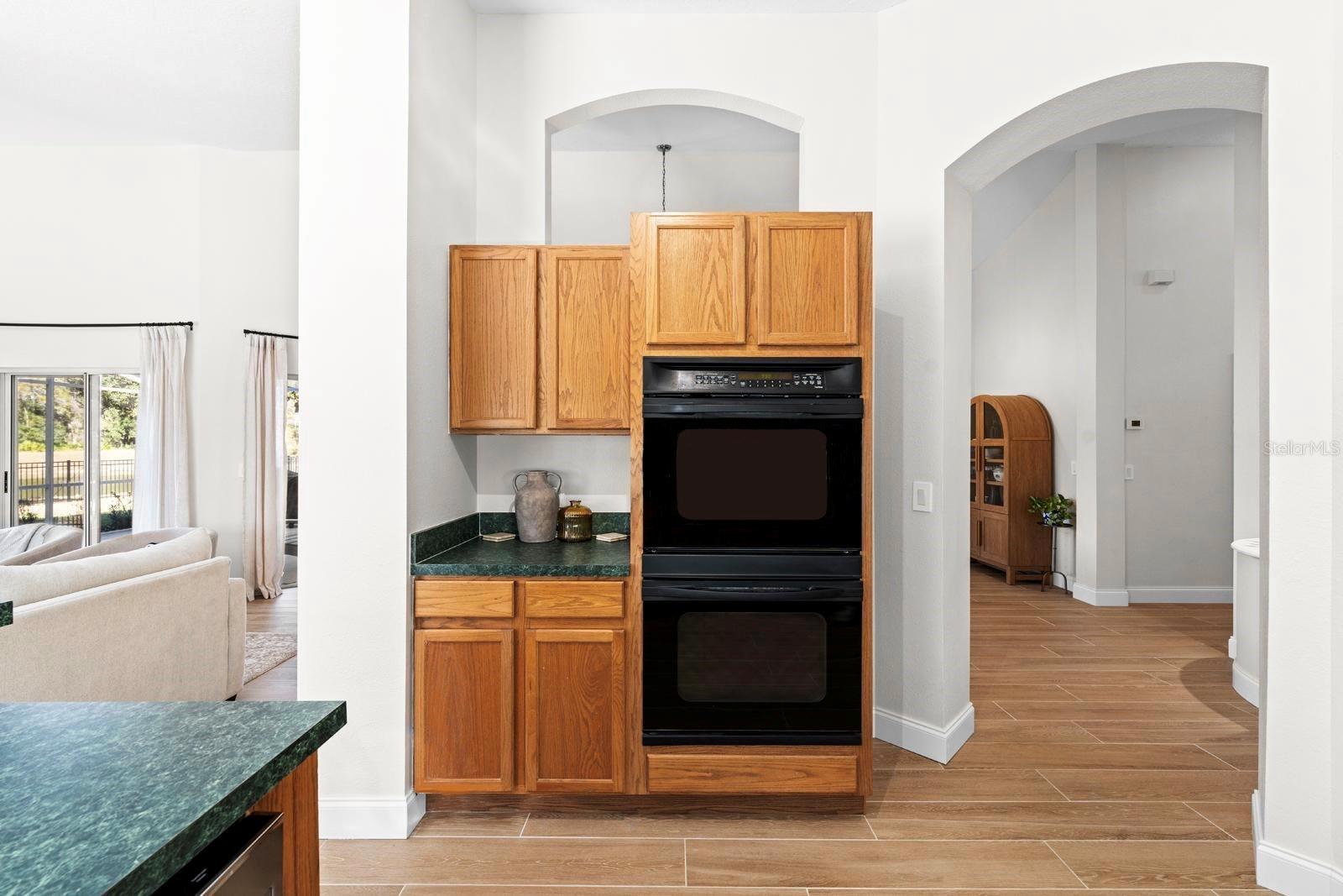 Image 12 of 43 For 5825 Hawkwood Court