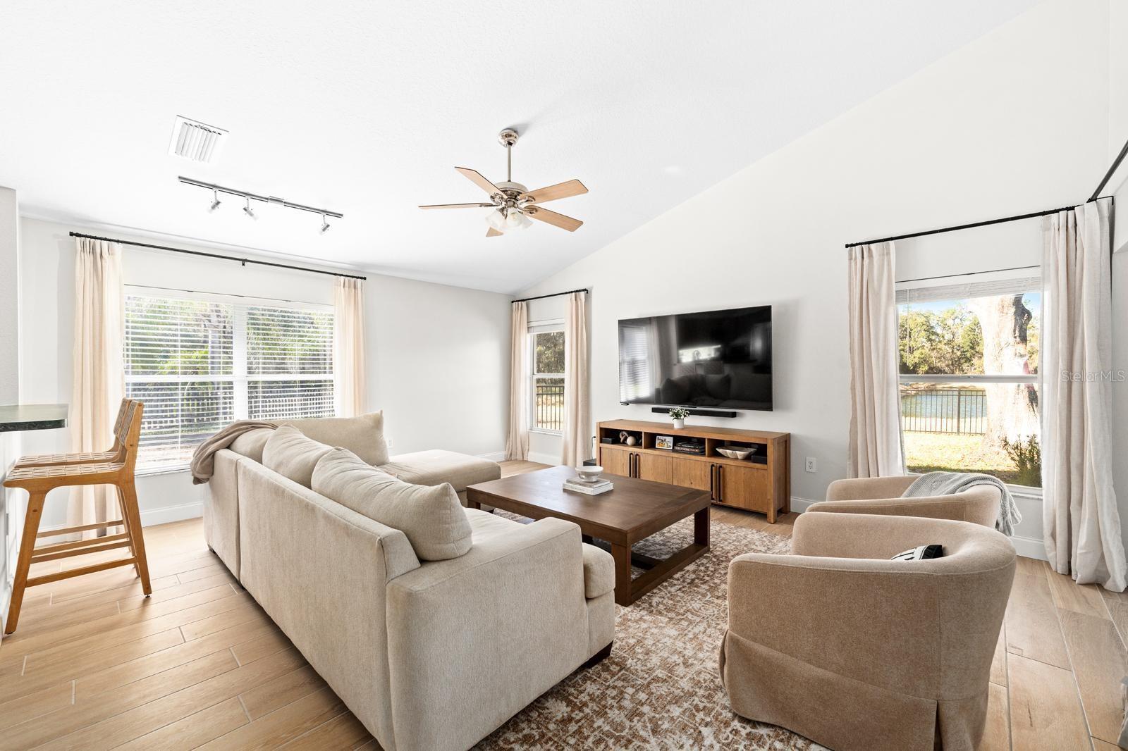 Image 5 of 43 For 5825 Hawkwood Court