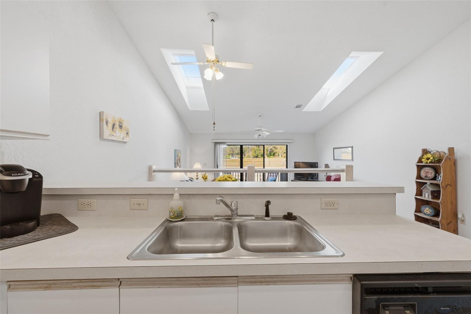 Image 29 of 56 For 6411 93rd Terrace N 4903