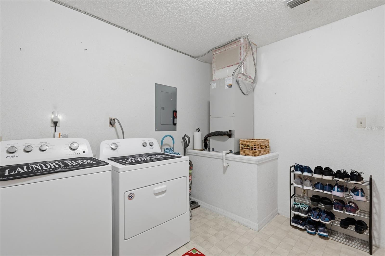 Image 9 of 56 For 6411 93rd Terrace N 4903