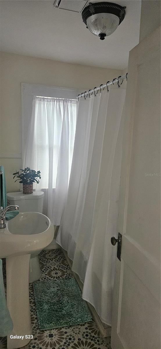 Image 7 of 8 For 316 11th Ave Ne