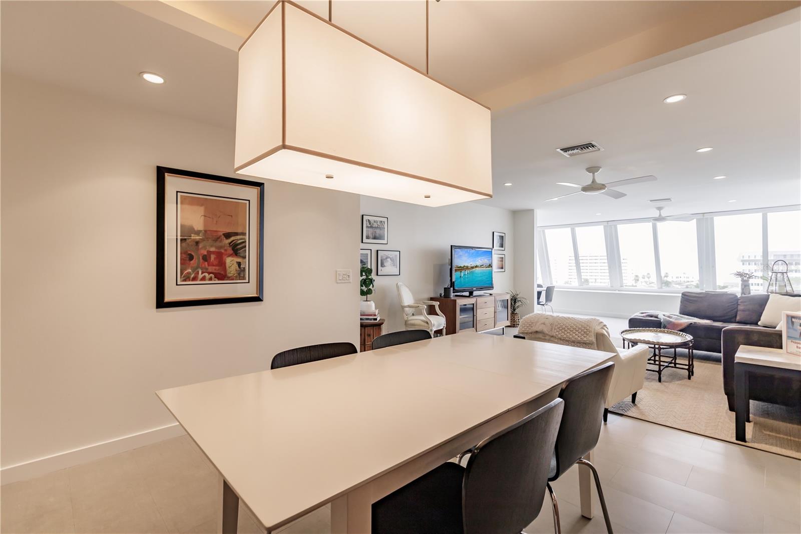 Image 11 of 32 For 1200 Peppertree Lane 402