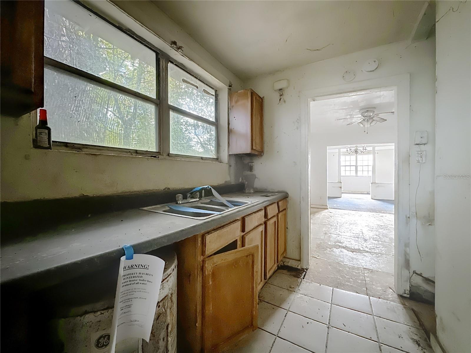 Image 17 of 30 For 1227 3rd Street