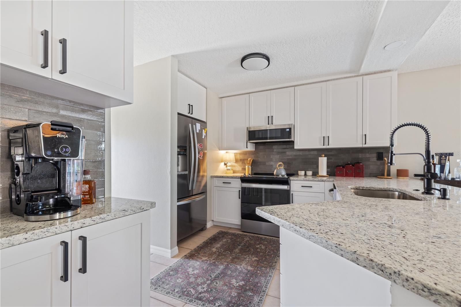 Image 10 of 23 For 7414 Obrien Street