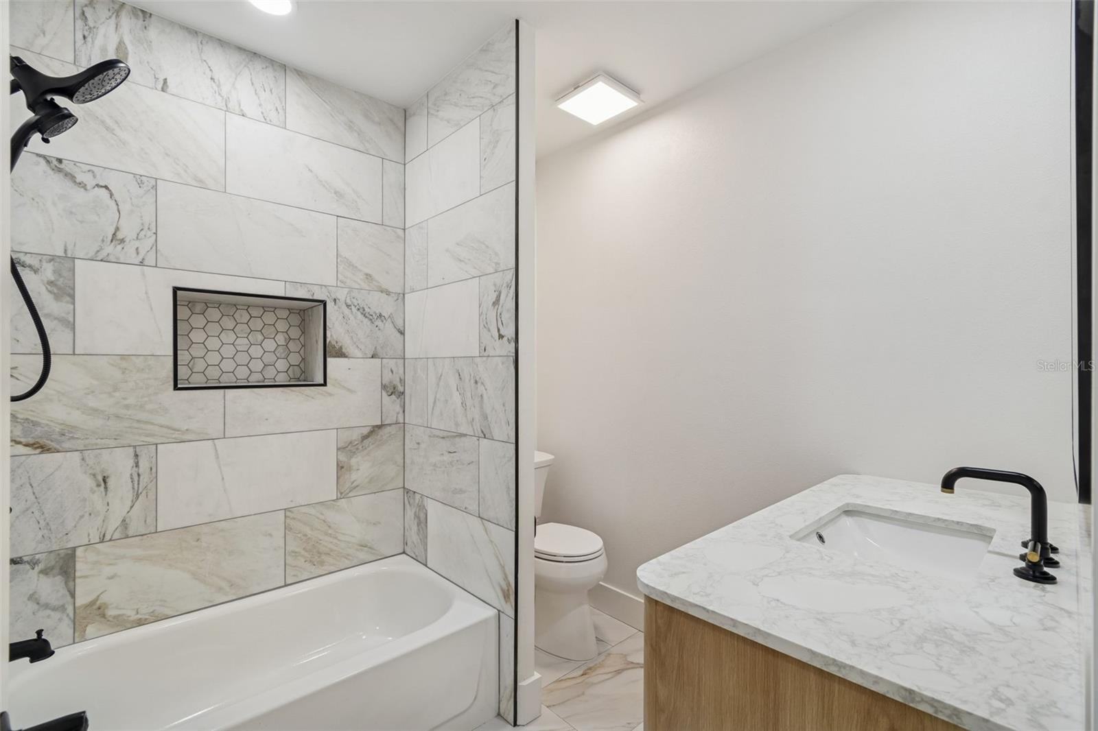 Image 19 of 39 For 224 Timberlane Drive