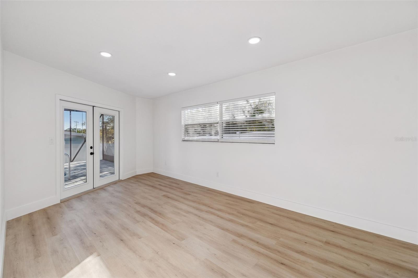 Image 22 of 39 For 224 Timberlane Drive