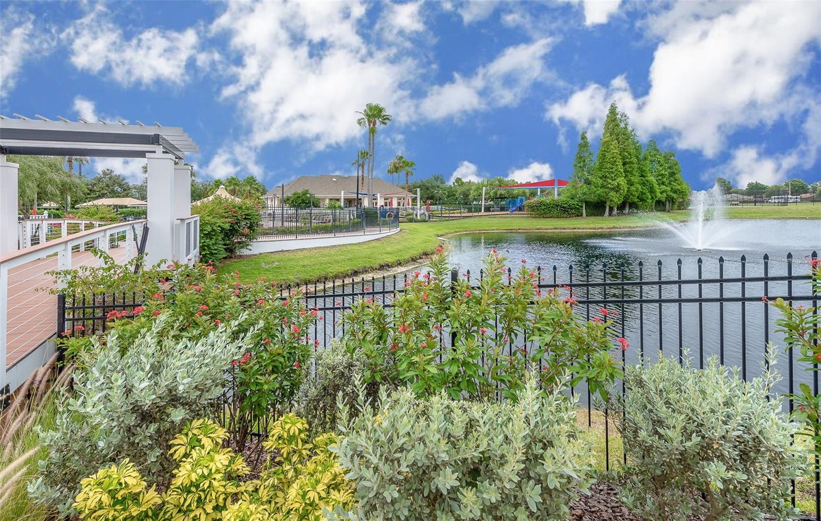 Listing photo id 26 for 10909 Holly Cone Drive