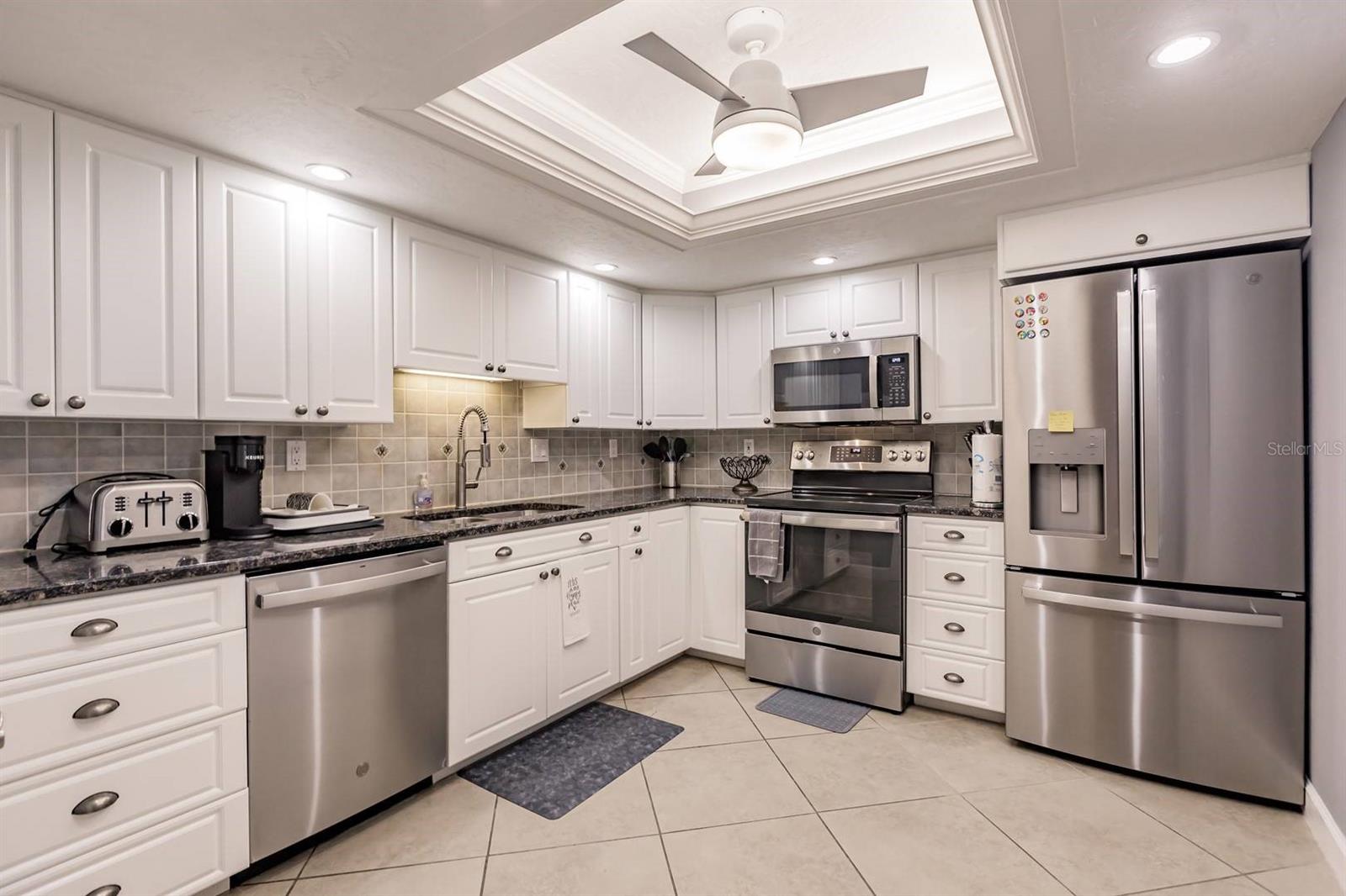 Image 13 of 17 For 1200 Peppertree Lane 406