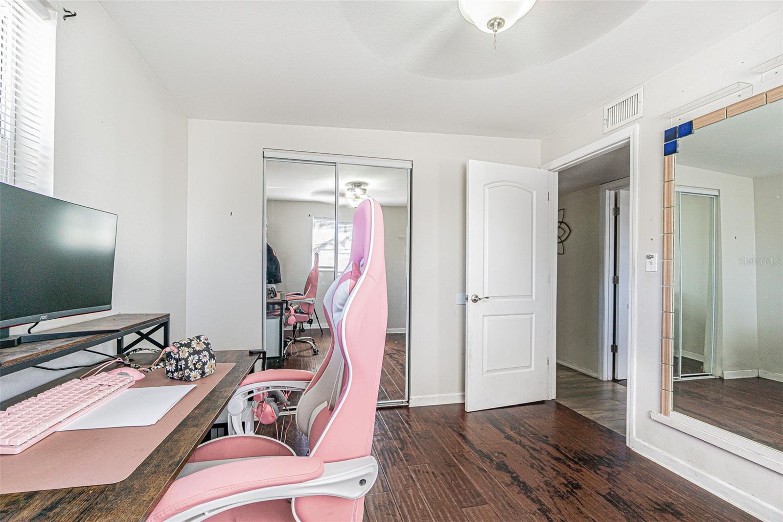 Image 12 of 31 For 5511 10th Street