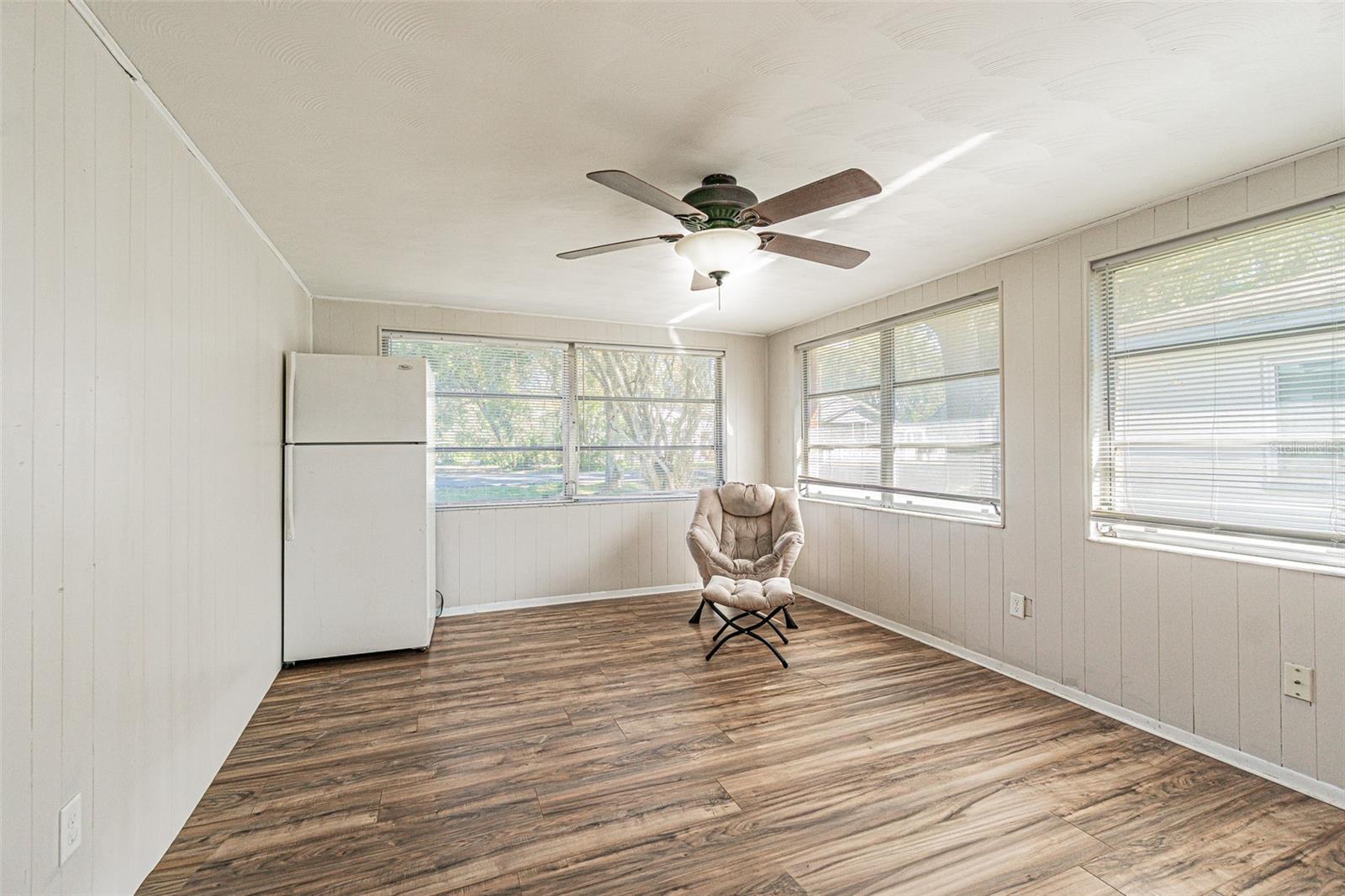 Image 8 of 31 For 5511 10th Street