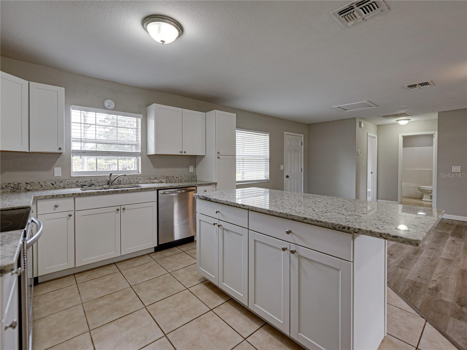 Image 15 of 51 For 5017 Lewellyn Road