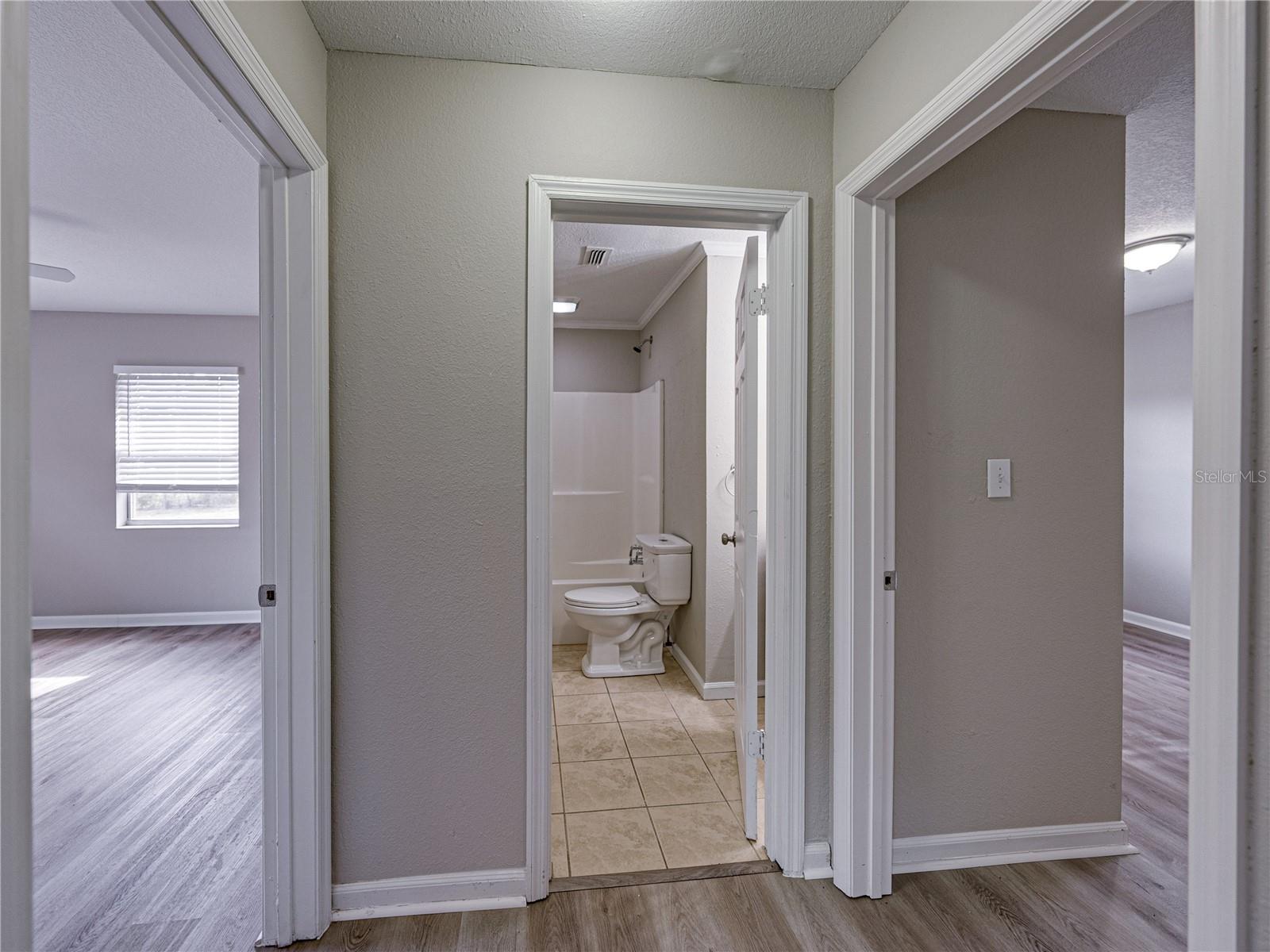 Image 23 of 51 For 5017 Lewellyn Road