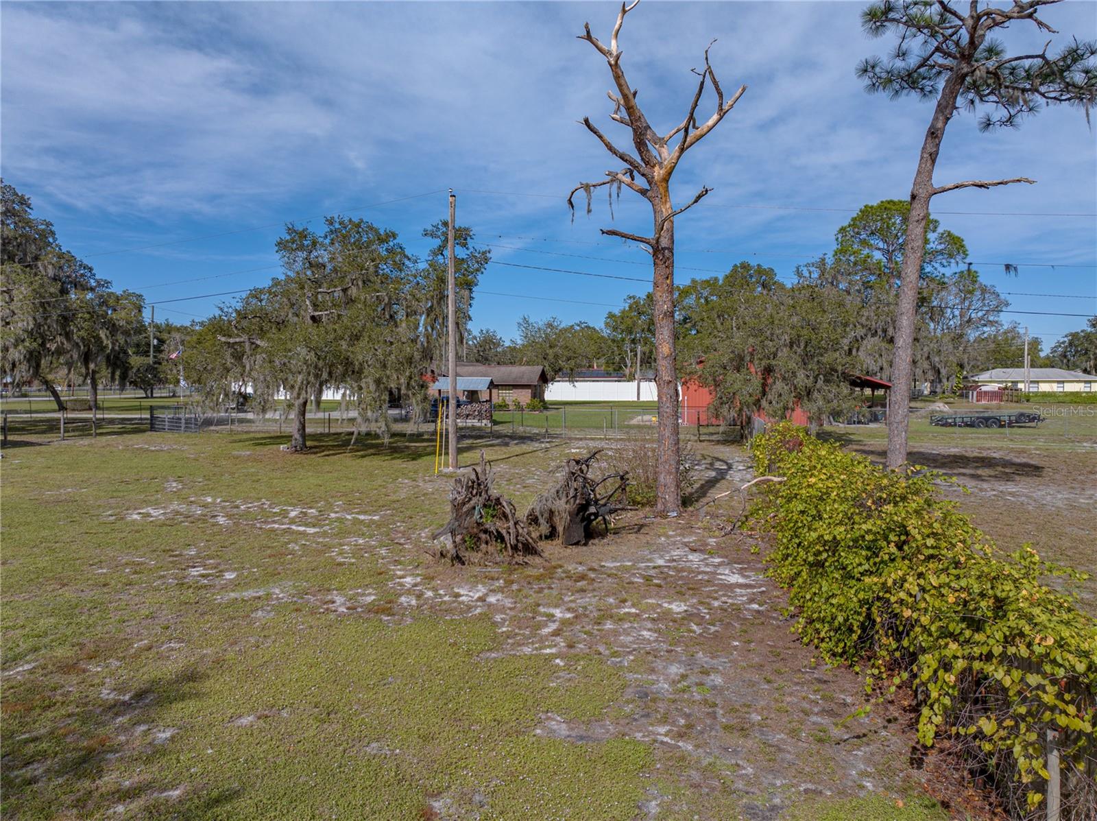 Image 41 of 51 For 5017 Lewellyn Road