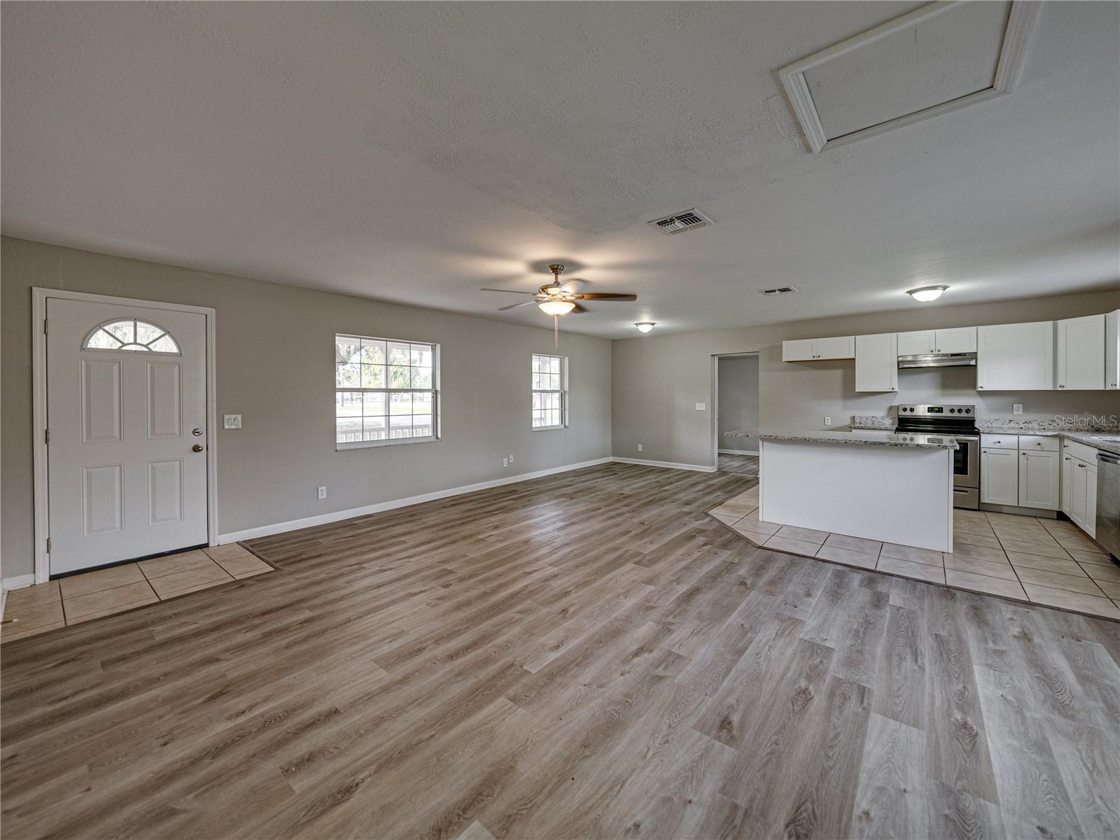 Image 5 of 51 For 5017 Lewellyn Road