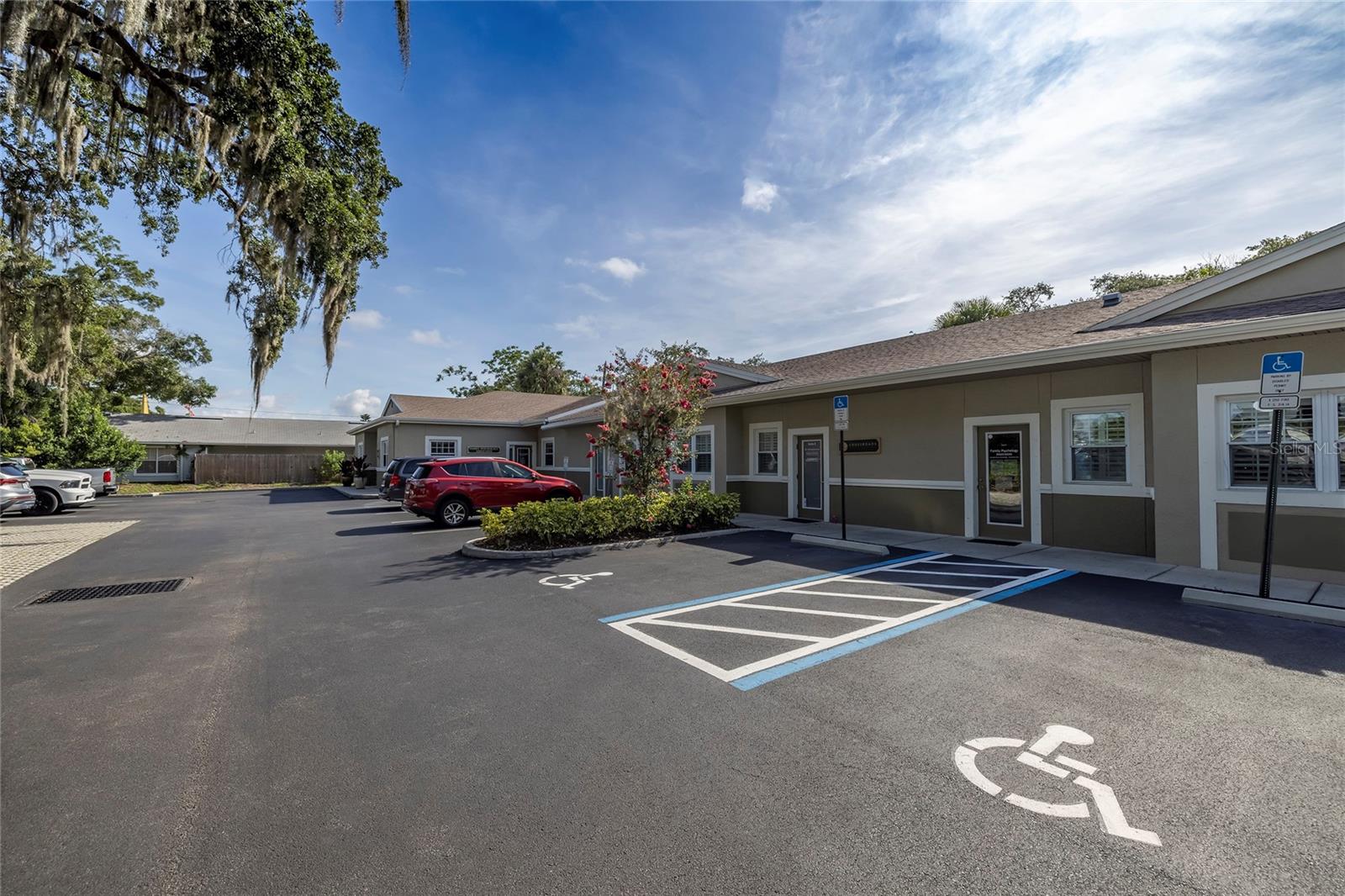 Image 23 of 42 For 801 2nd Street N C