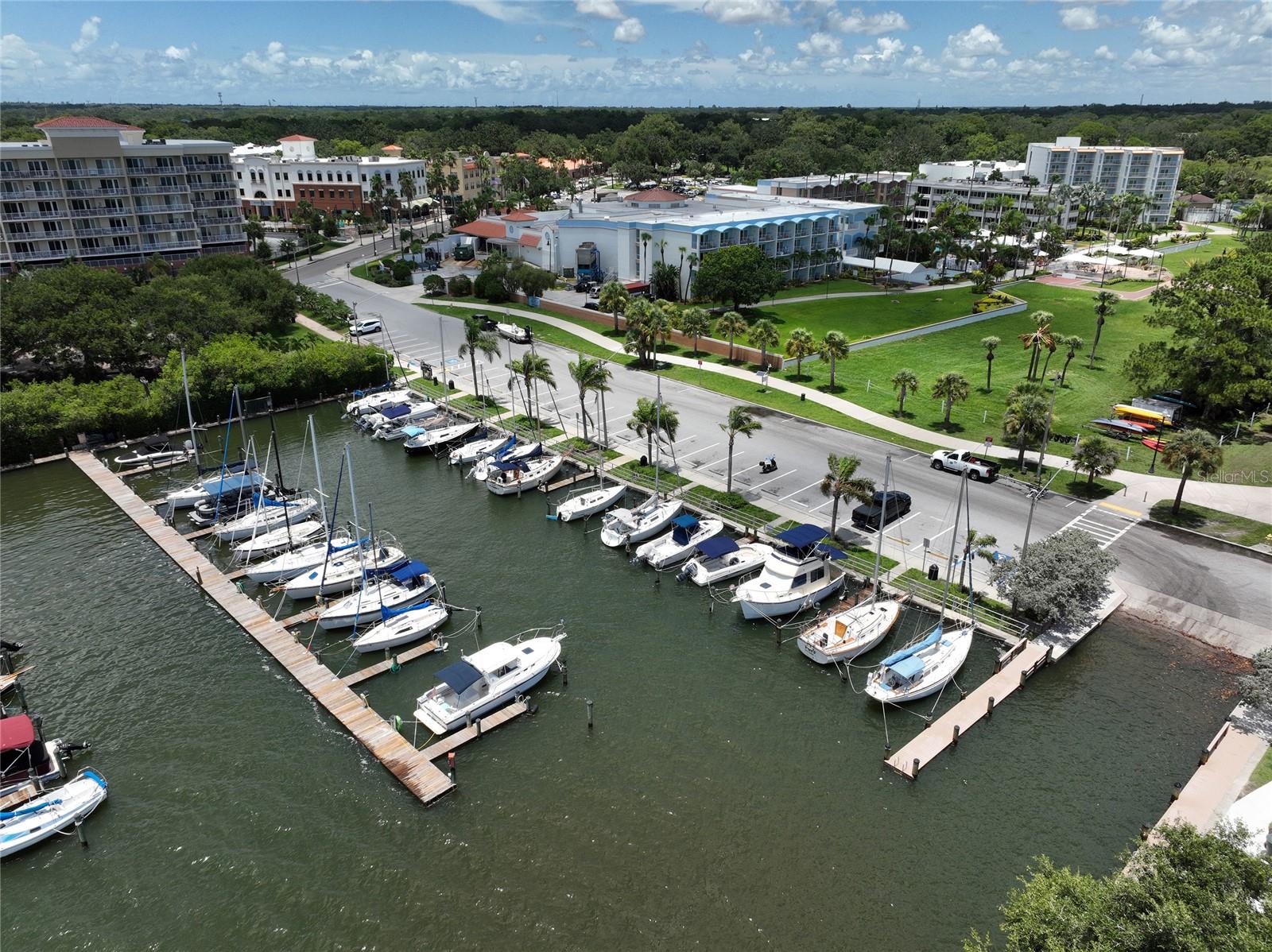 Image 36 of 42 For 801 2nd Street N C