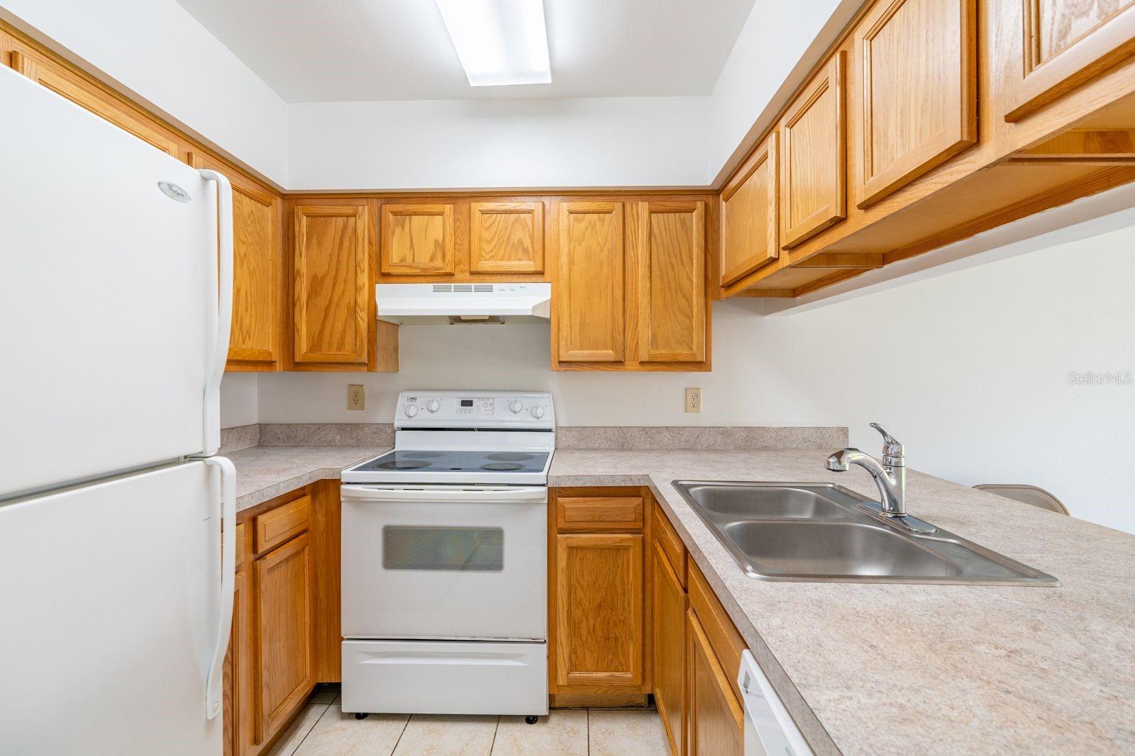 Image 7 of 24 For 5130 Sunridge Palms Drive