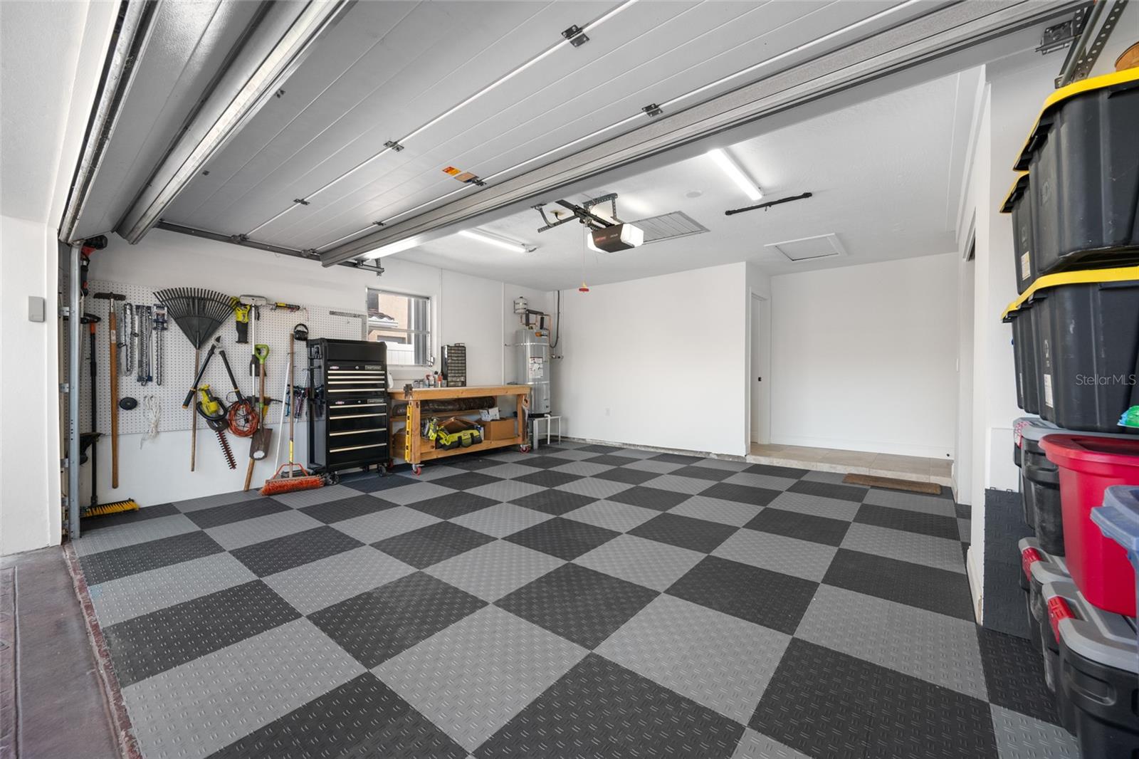 Image 42 of 78 For 4372 46th Avenue S