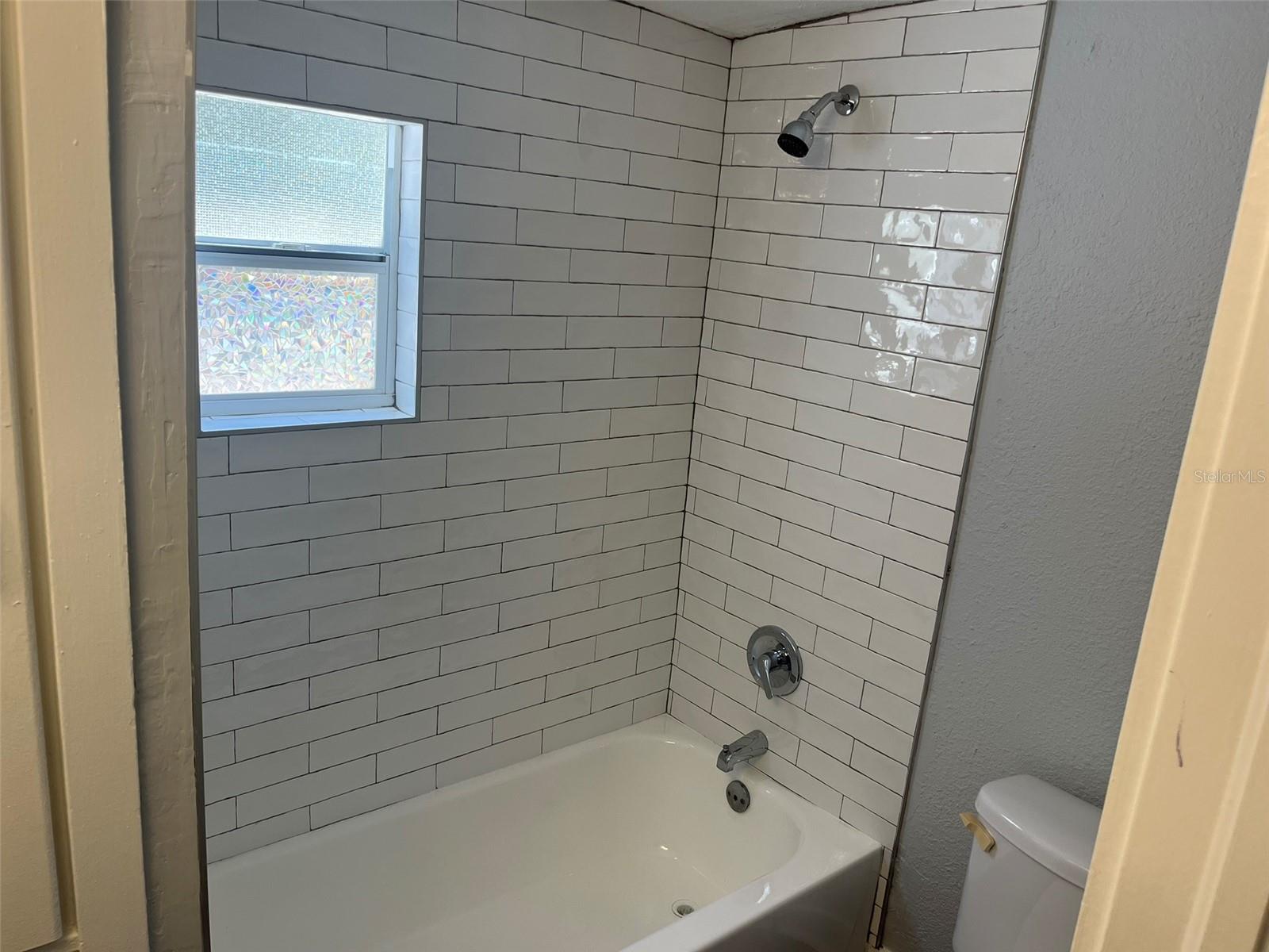 Image 25 of 26 For 2027 36th Avenue N