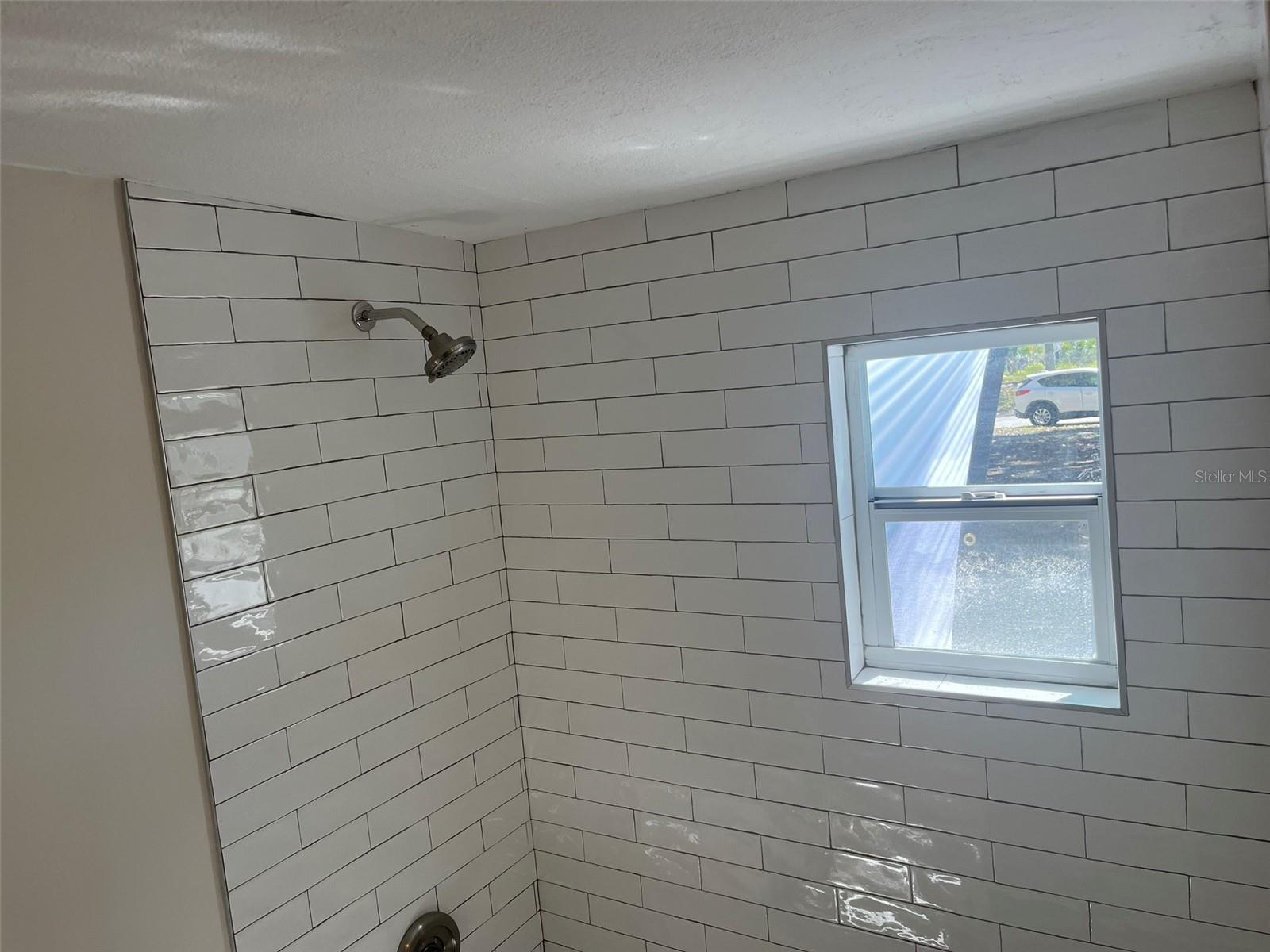 Image 8 of 26 For 2027 36th Avenue N