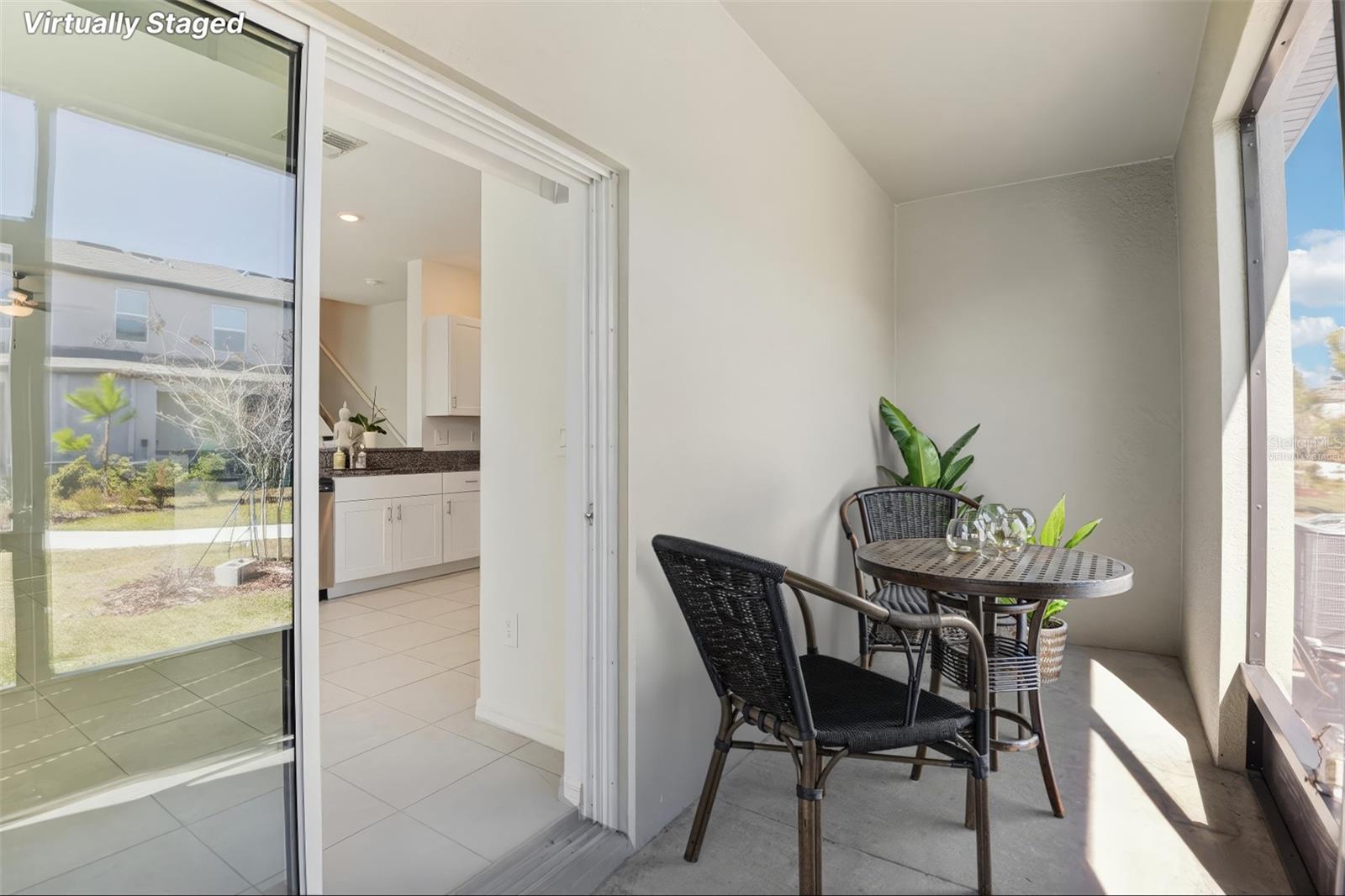 Image 22 of 32 For 6060 Acara Lane