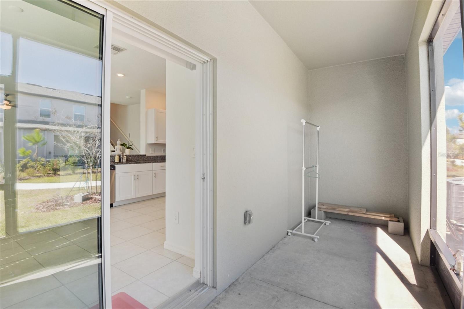 Image 23 of 32 For 6060 Acara Lane