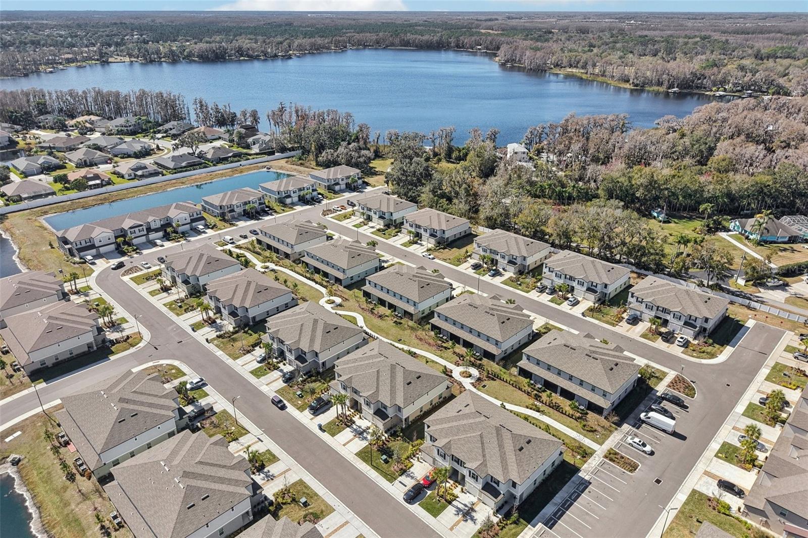 Image 26 of 32 For 6060 Acara Lane