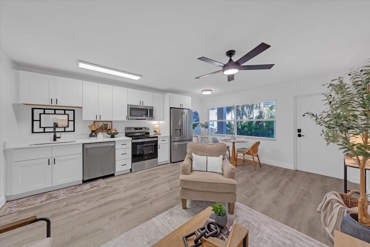 Image 13 of 36 For 224 6th Avenue N 5